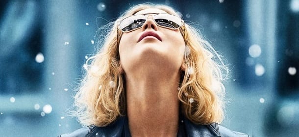 Joy: Jennifer Lawrence e quel mocio che cambia la vita